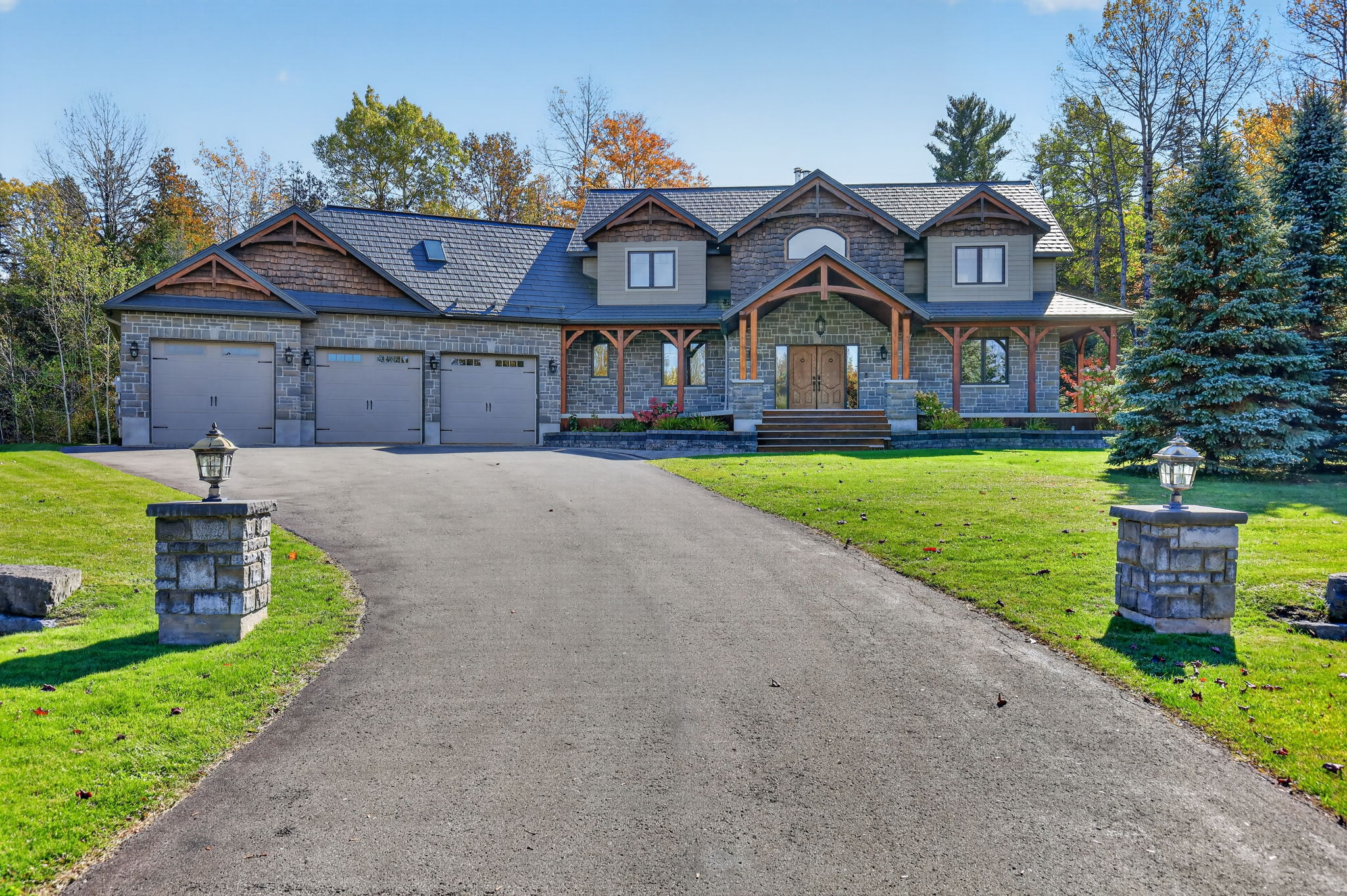 328 Silent Wood Grove, Carp — custom 5+1 bed, 4 bath estate on 2 acres